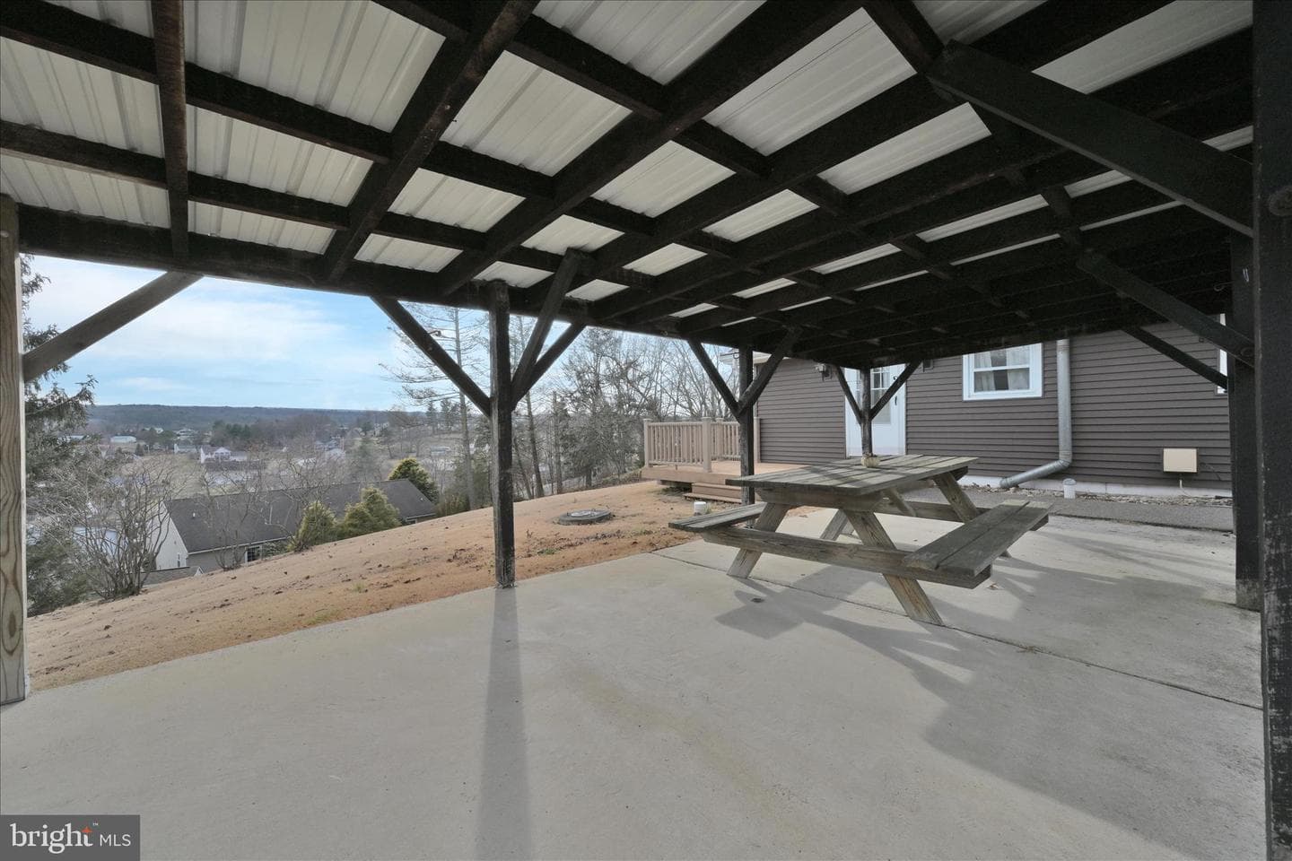 1881 Running Deer Drive photo 23
