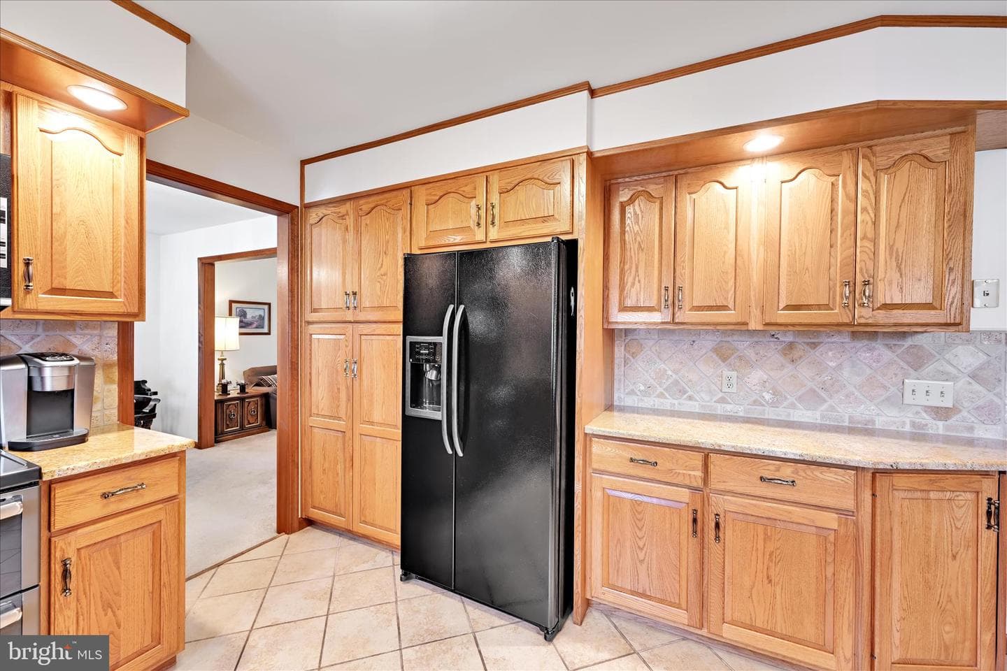 611 N Orchard Avenue photo 16