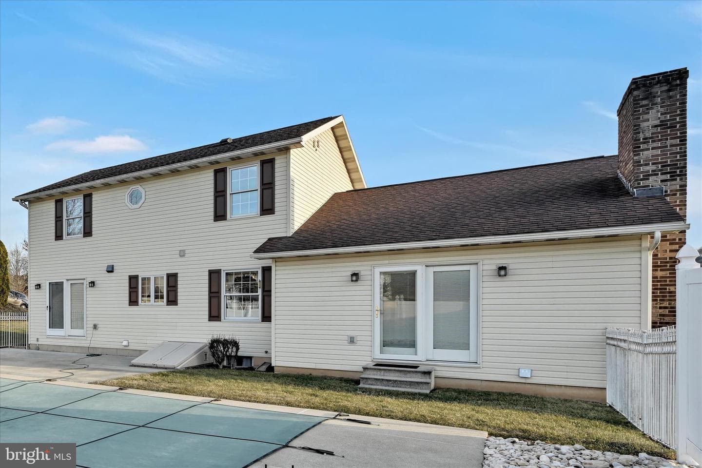 611 N Orchard Avenue photo 39
