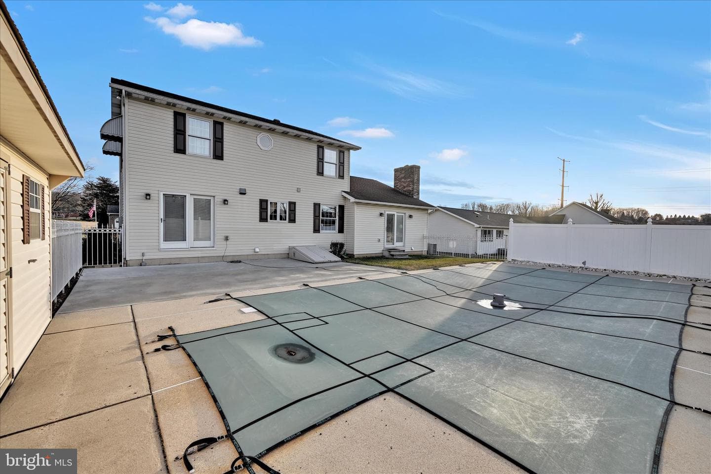 611 N Orchard Avenue photo 42