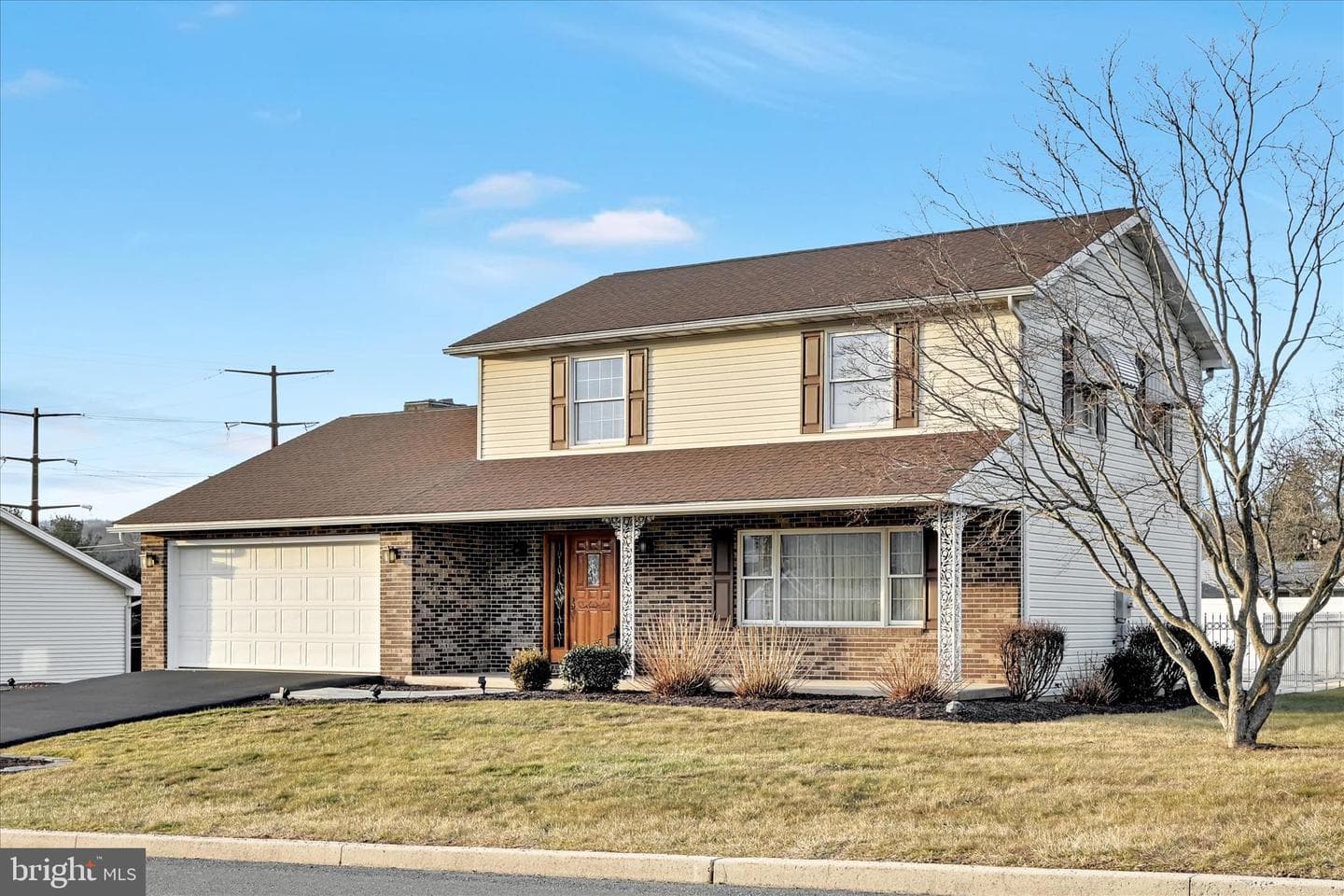 611 N Orchard Avenue photo 7