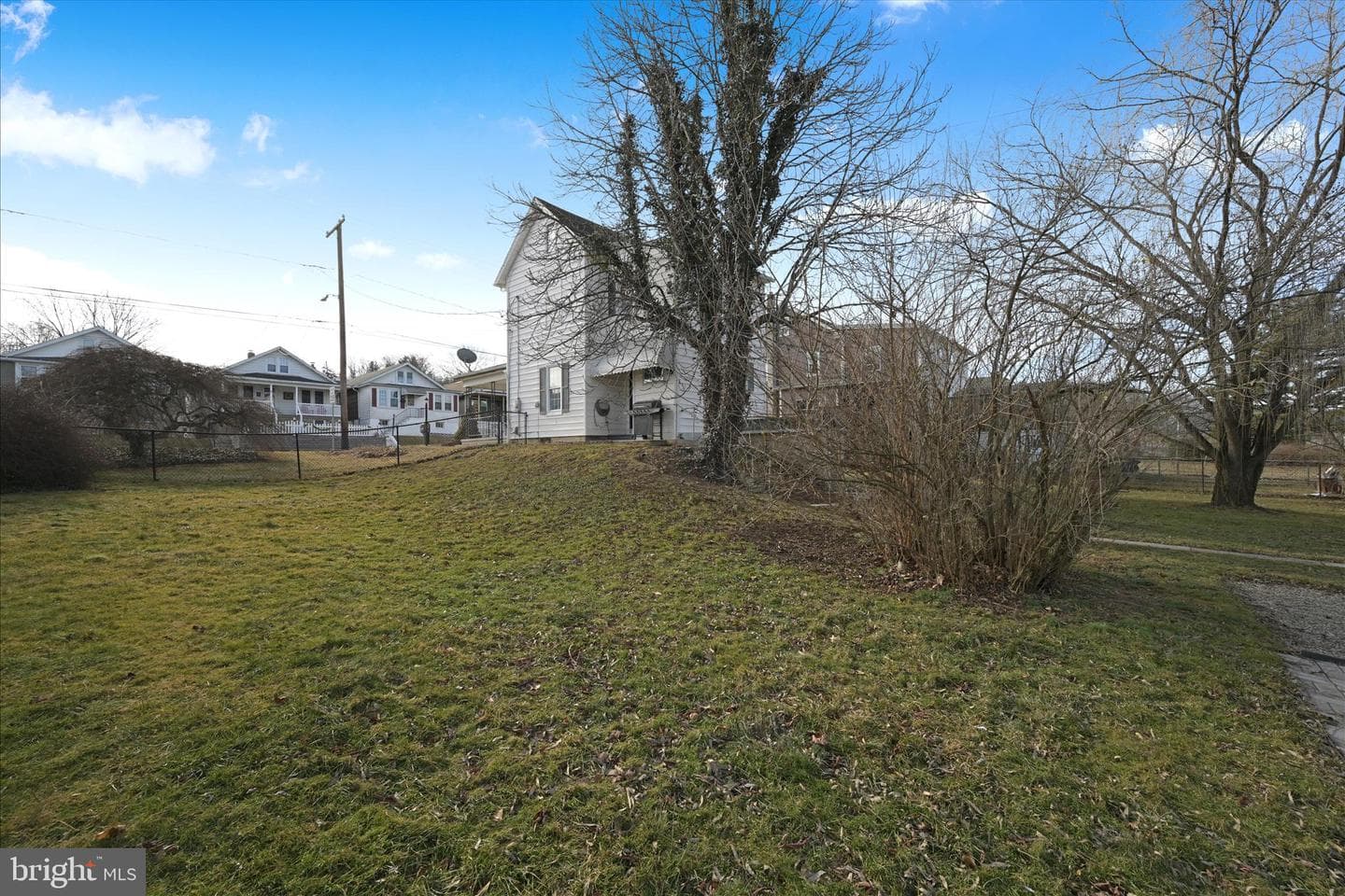 64 S Schuylkill Street photo 23