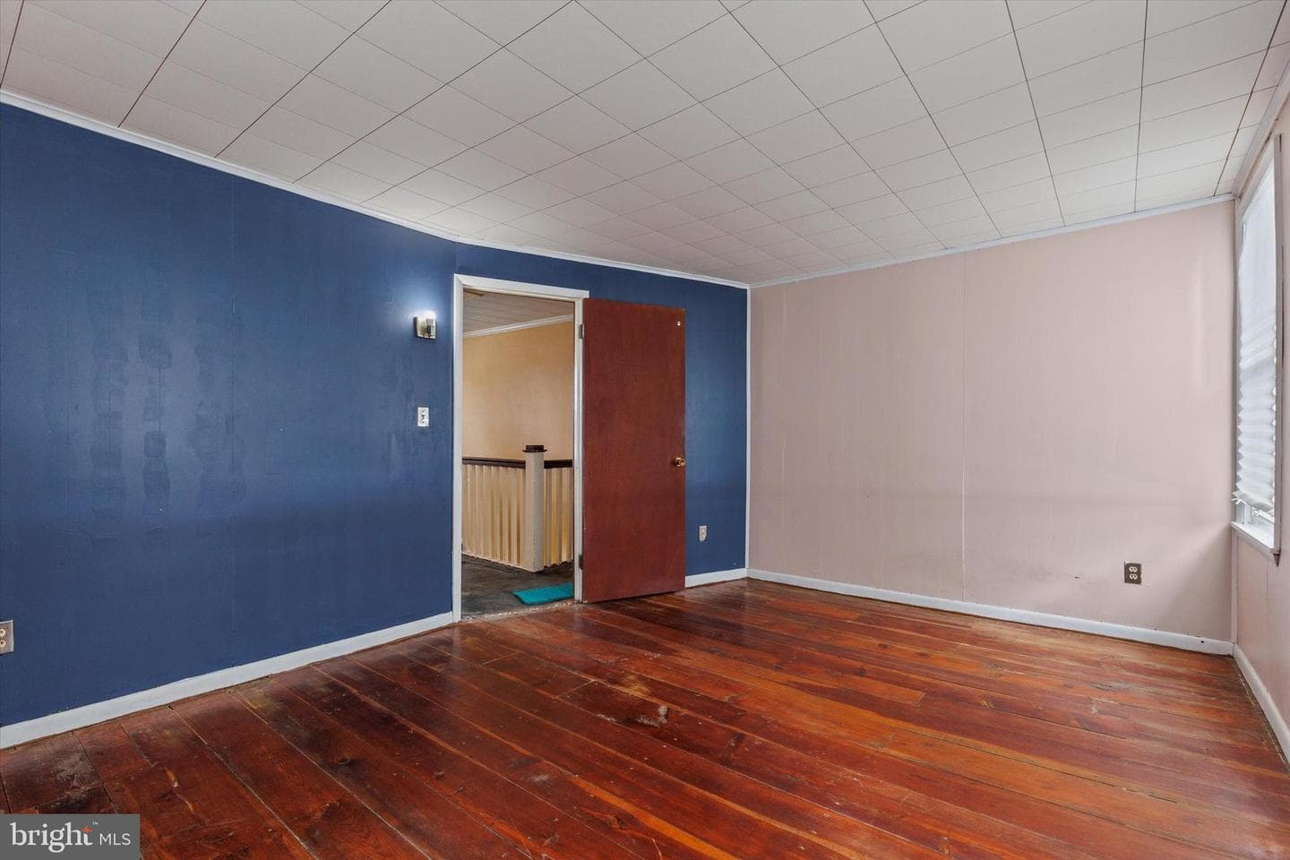 501 Valley Road photo 26