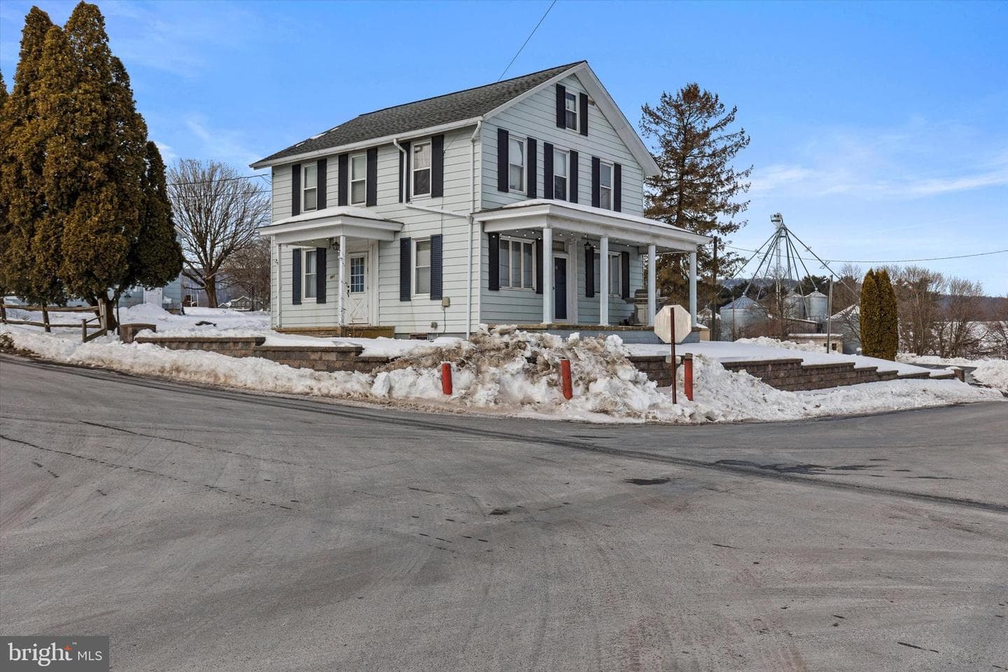 501 Valley Road photo 3