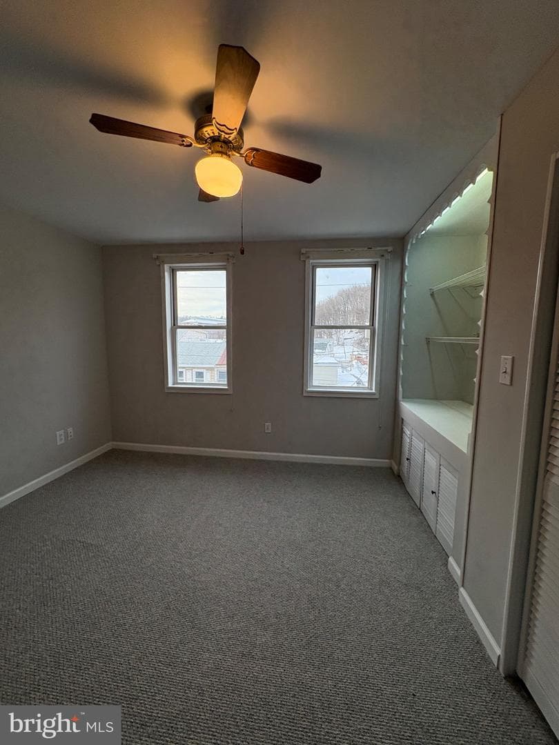 1103 W Market Street photo 102