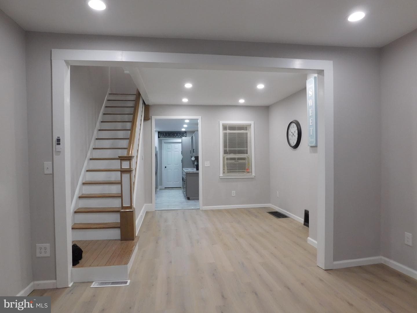 1103 W Market Street photo 24