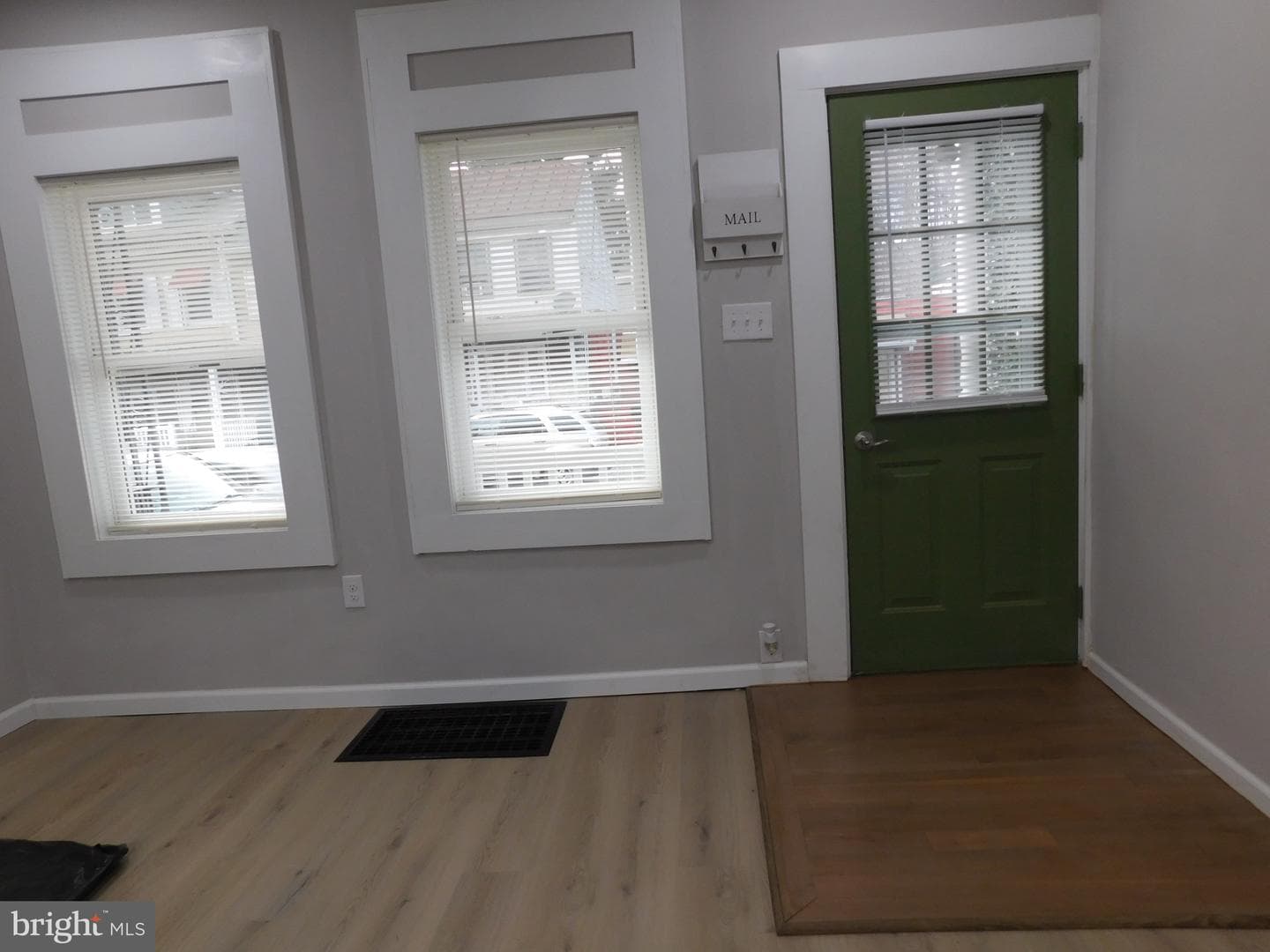1103 W Market Street photo 3