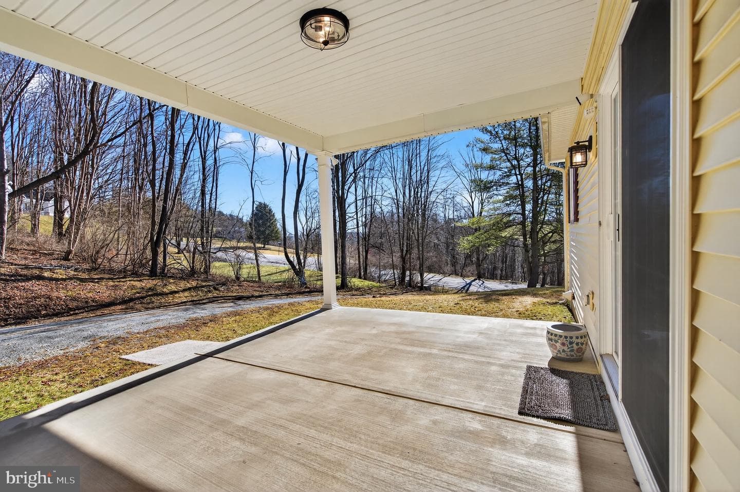 2021 Evergreen Drive photo 14