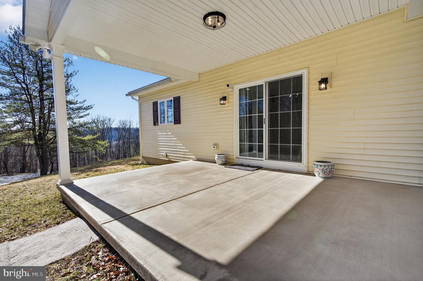 2021 Evergreen Drive photo 15