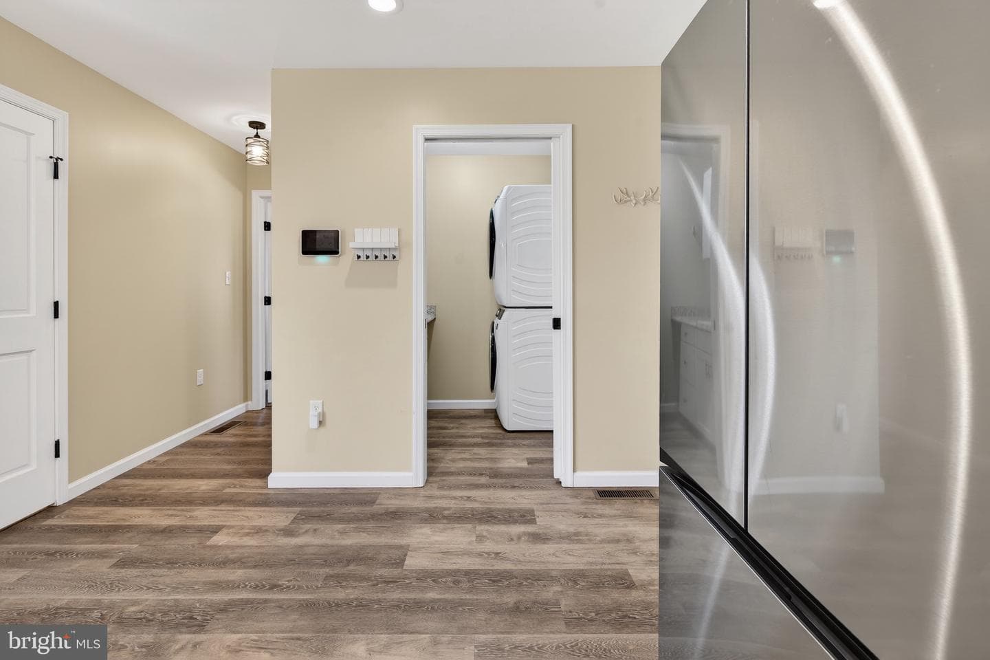 2021 Evergreen Drive photo 27