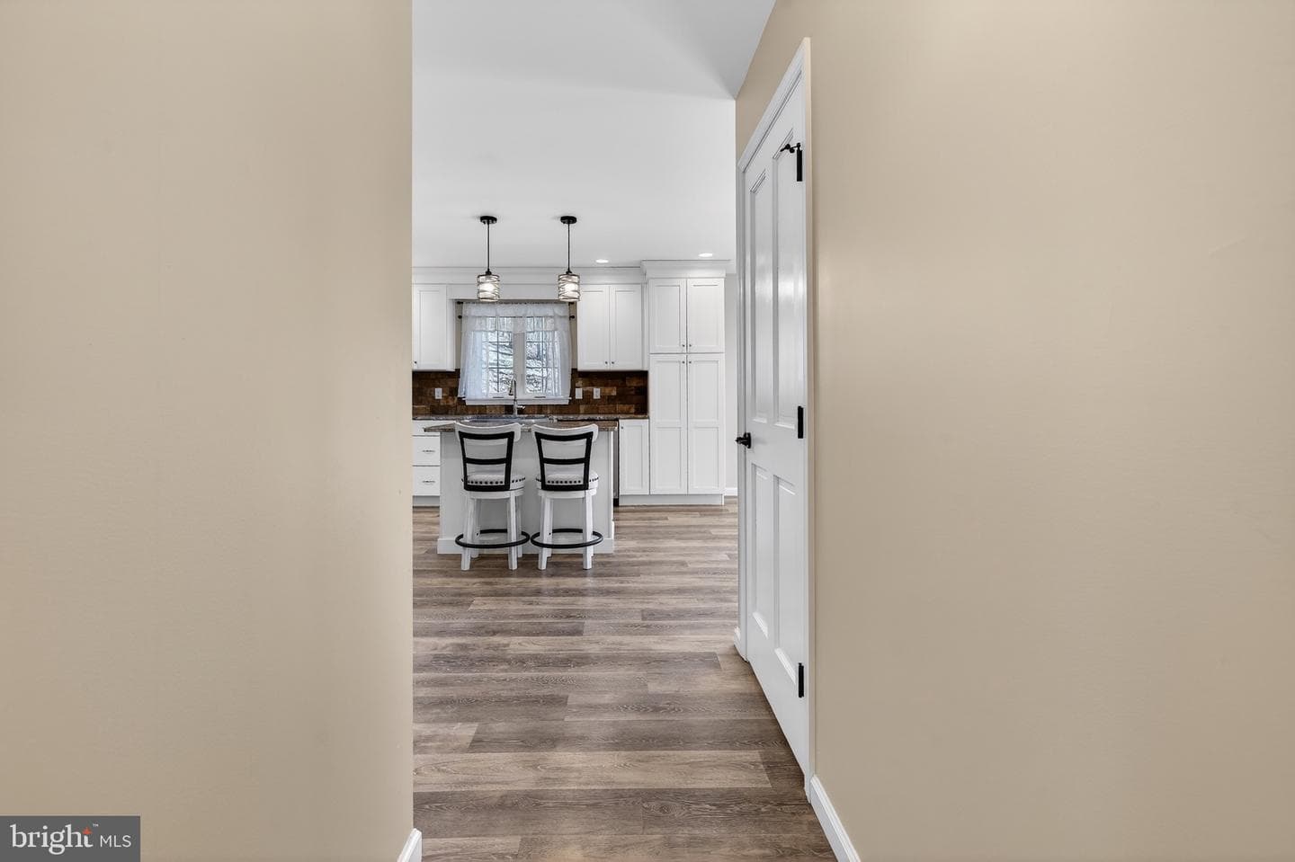 2021 Evergreen Drive photo 35