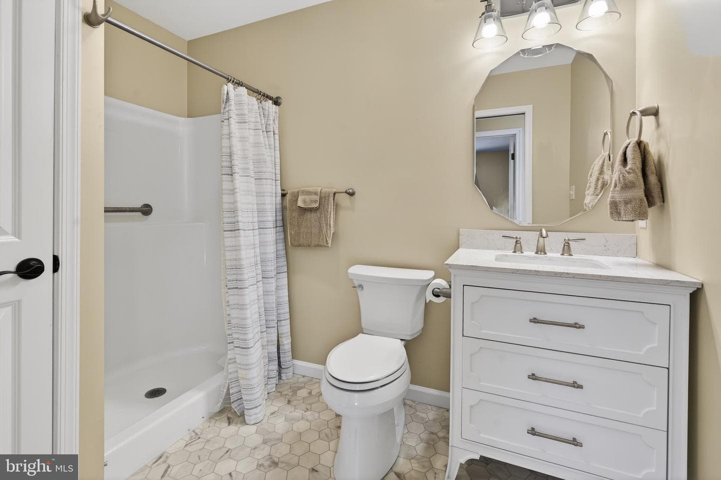 2021 Evergreen Drive photo 44