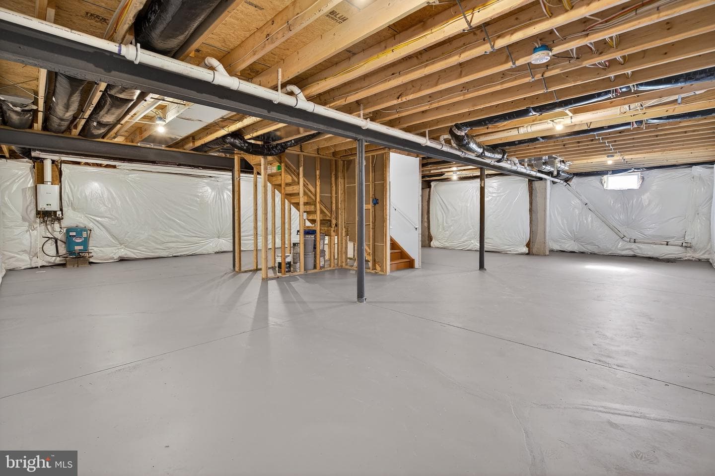 2021 Evergreen Drive photo 49