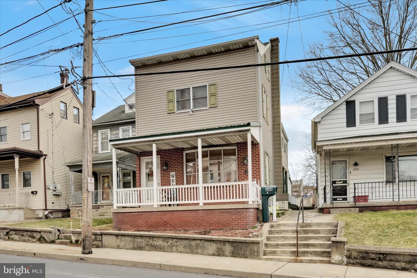 306 E Main Street photo 2