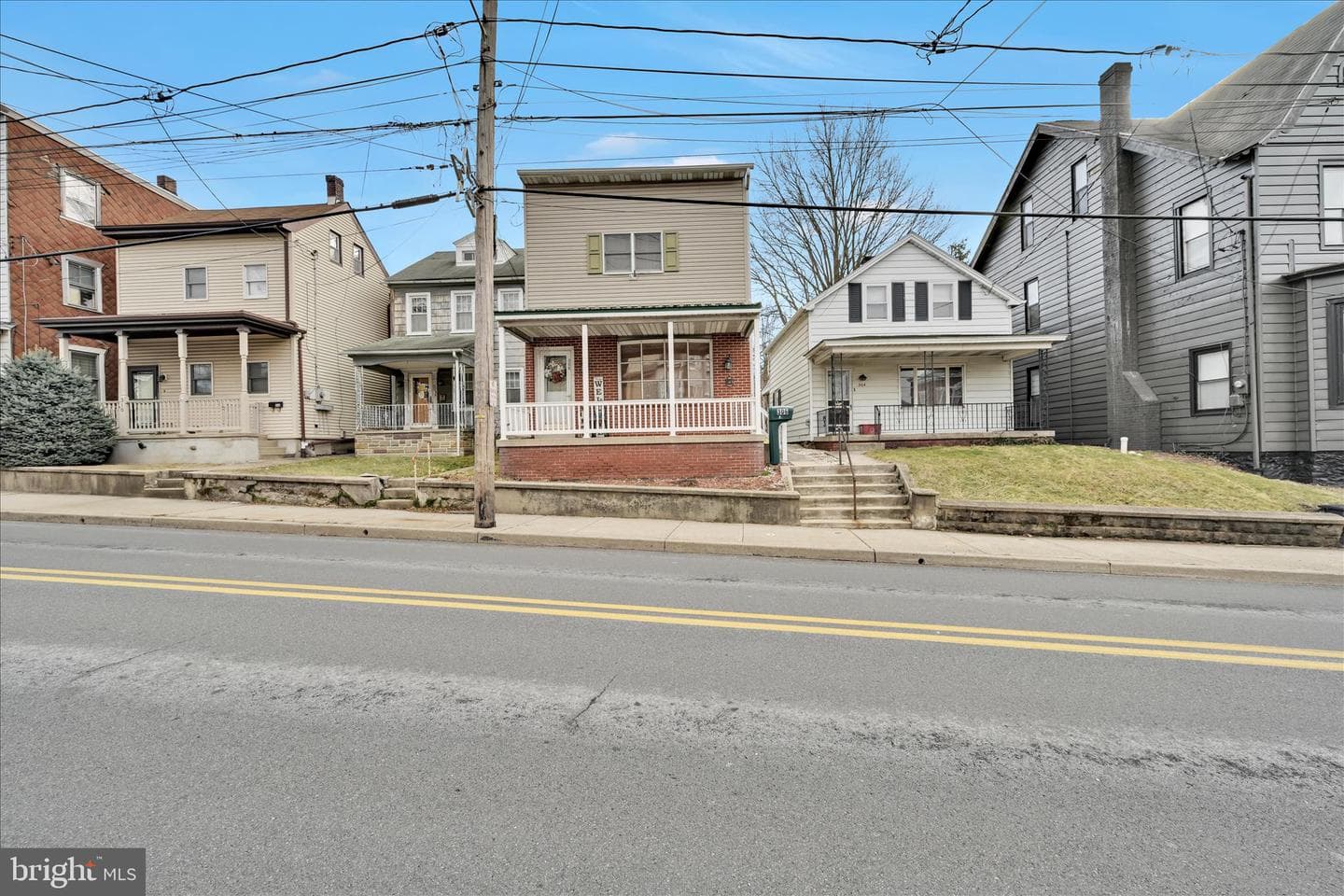 306 E Main Street photo 3