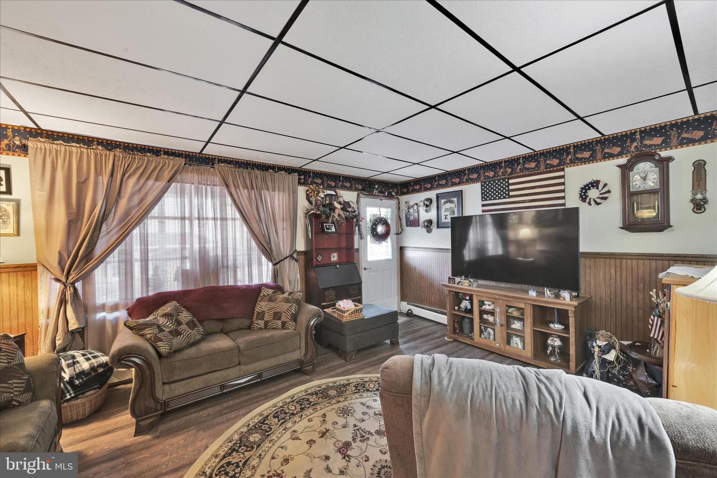 306 E Main Street photo 7