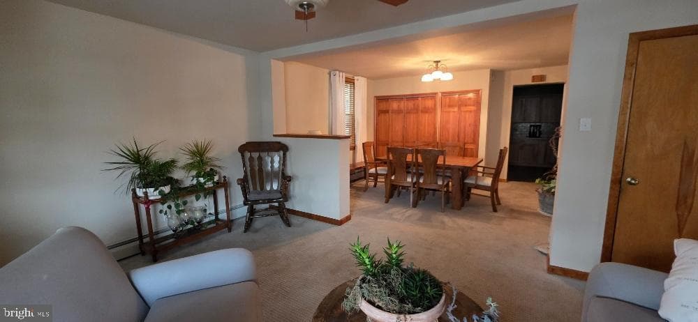 514 W Washington Street photo 4