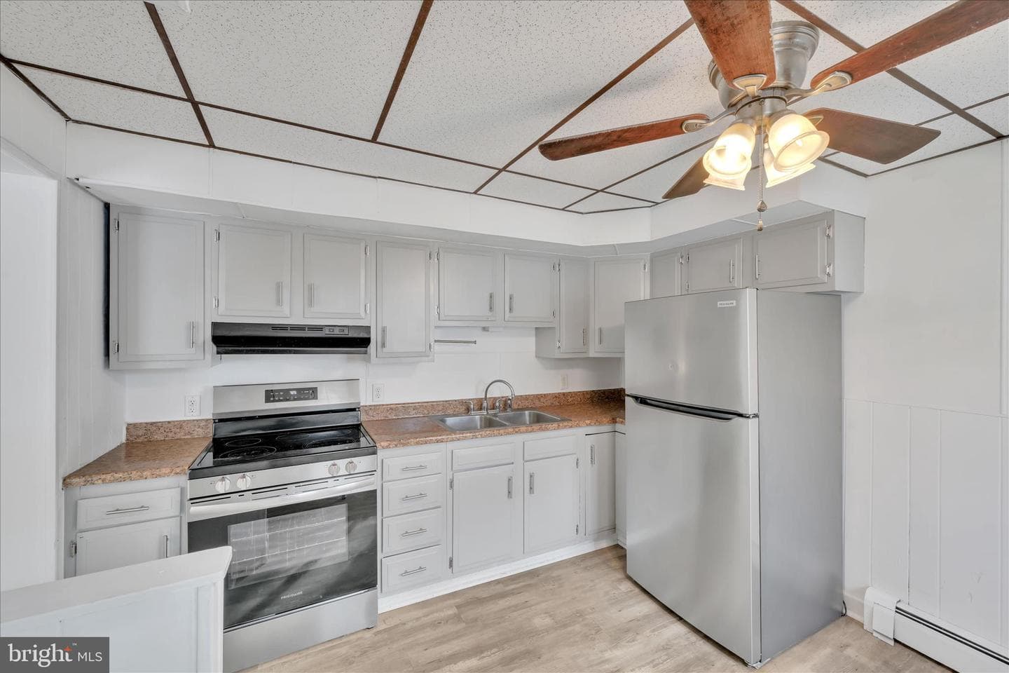 1023 W Schuylkill photo 13