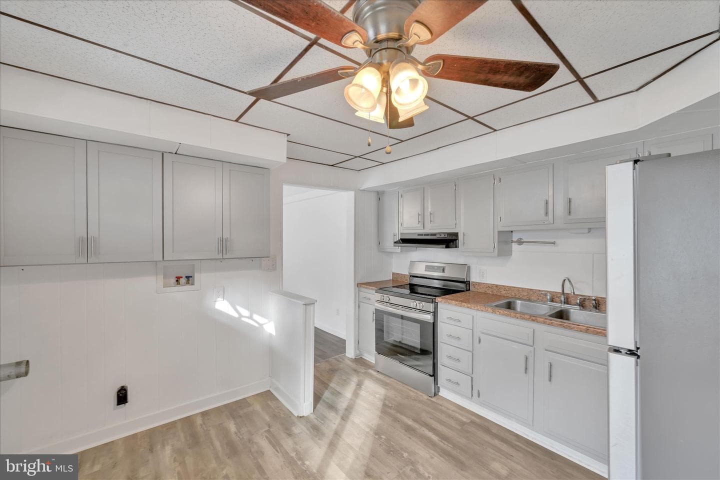 1023 W Schuylkill photo 14