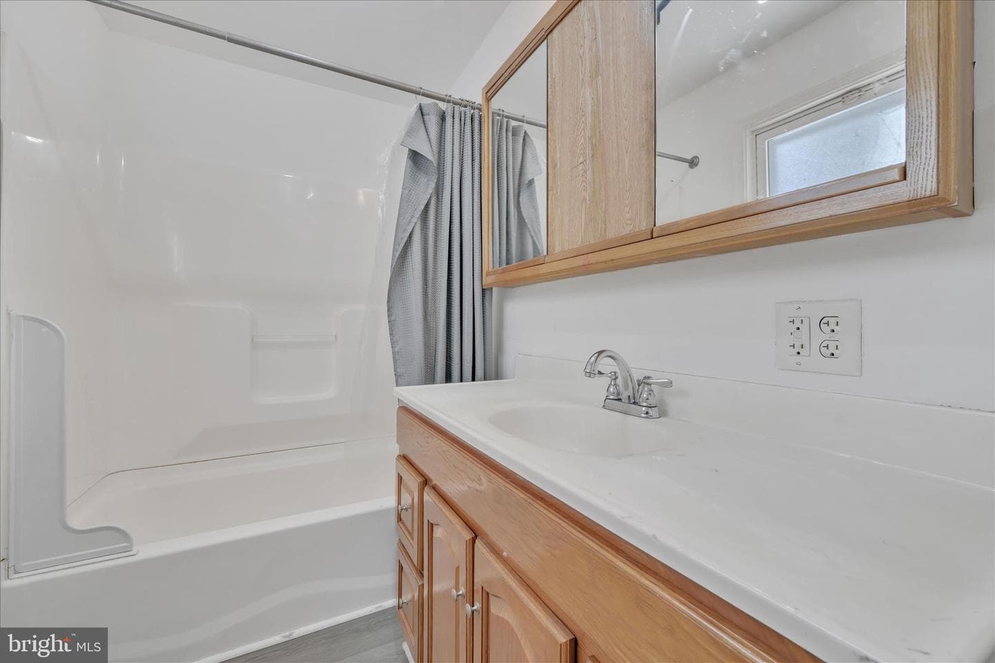 1023 W Schuylkill photo 18