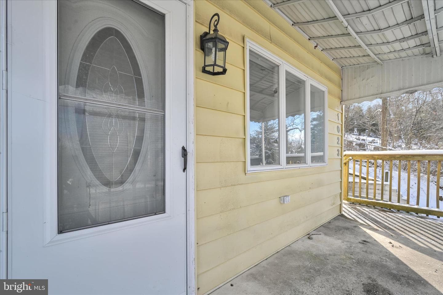 1023 W Schuylkill photo 7