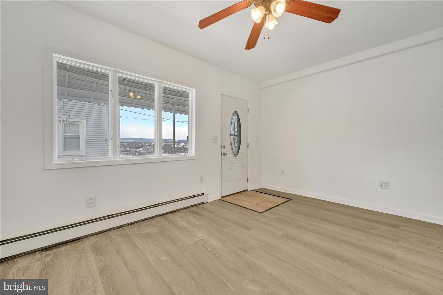 1023 W Schuylkill photo 8