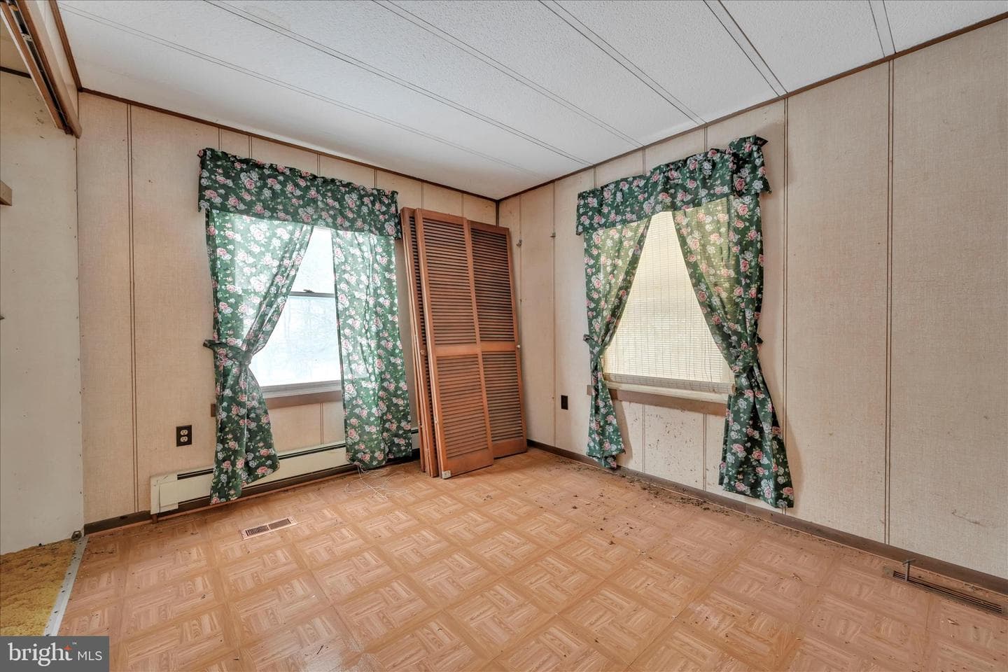 283 Pleasant Valley Road photo 18