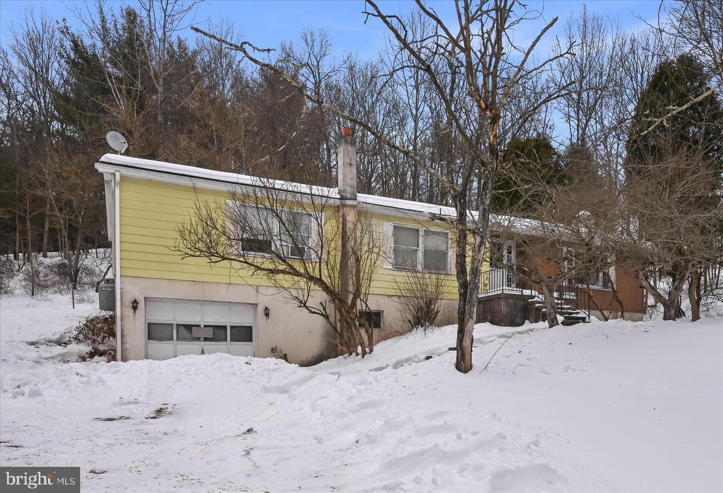 283 Pleasant Valley Road photo 5
