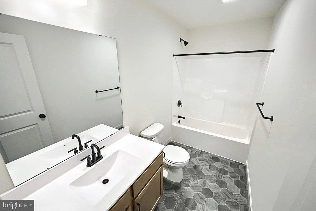Beacon Pointe Plan At Seiders Hill photo 14