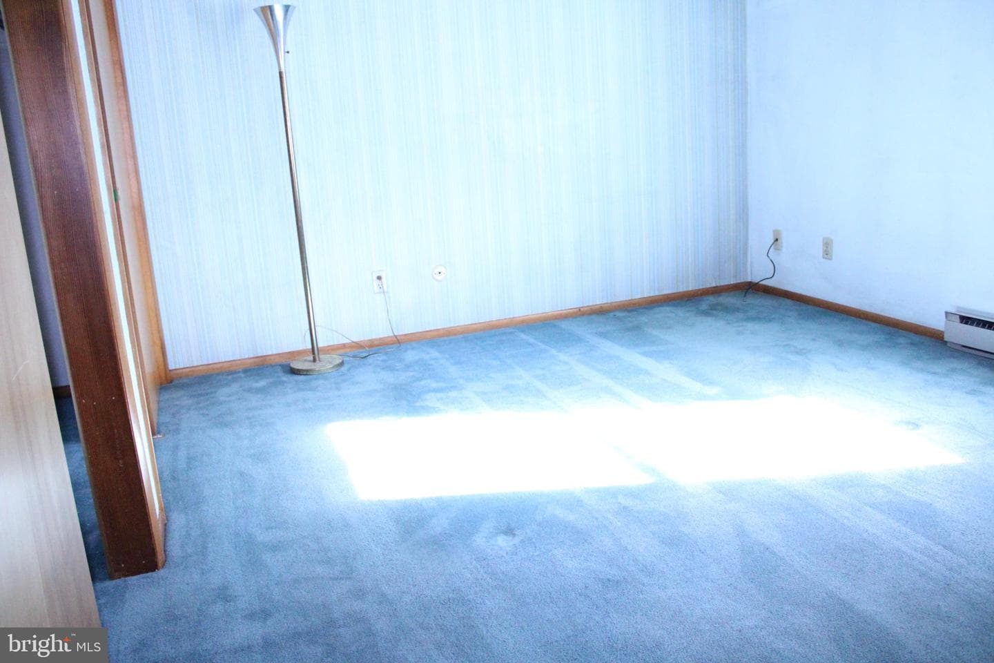 548 Willow photo 10