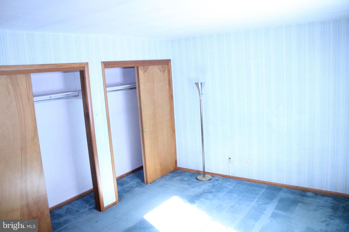 548 Willow photo 11