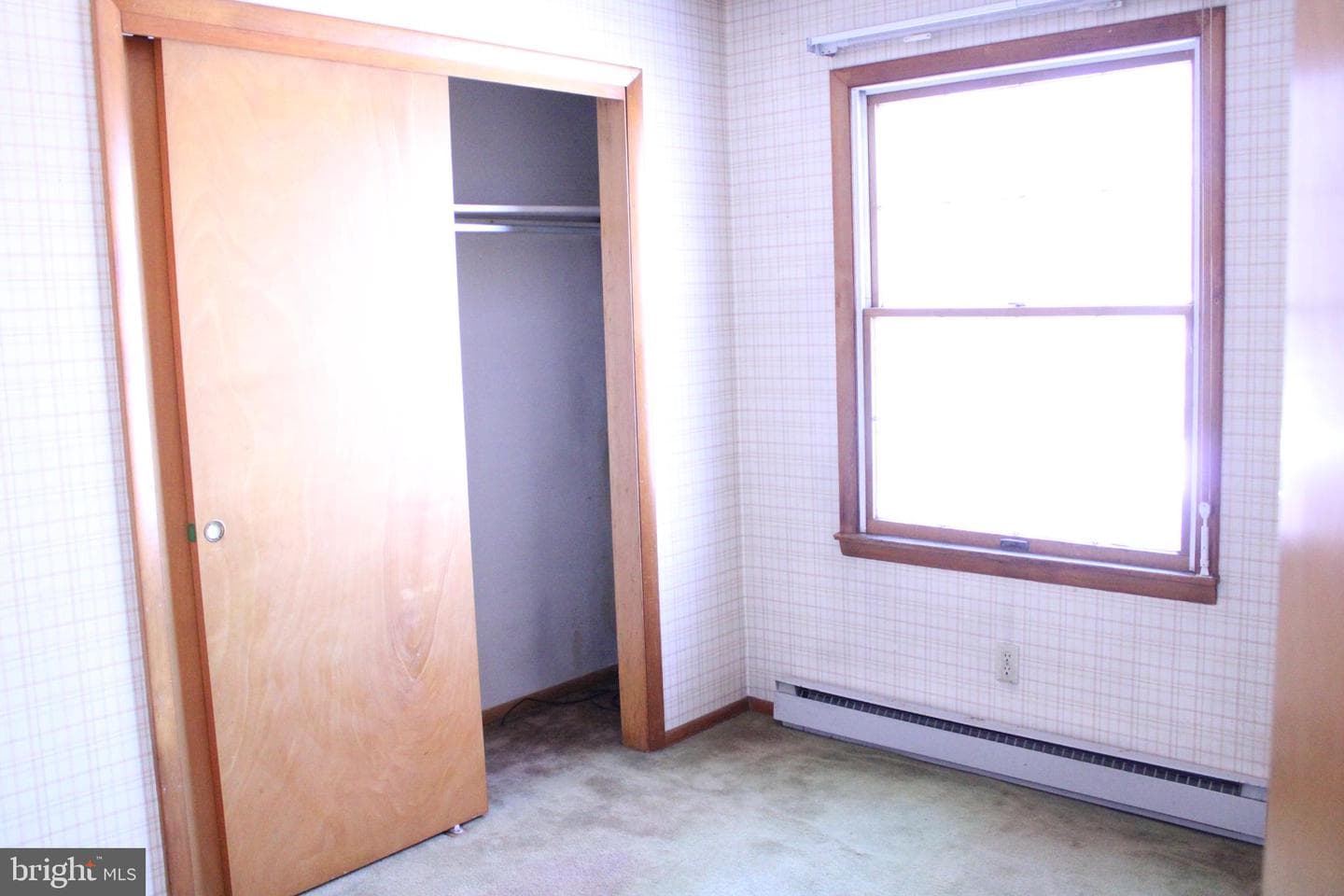 548 Willow photo 15
