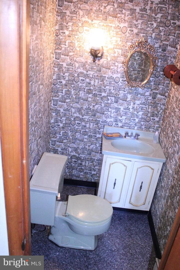548 Willow photo 21