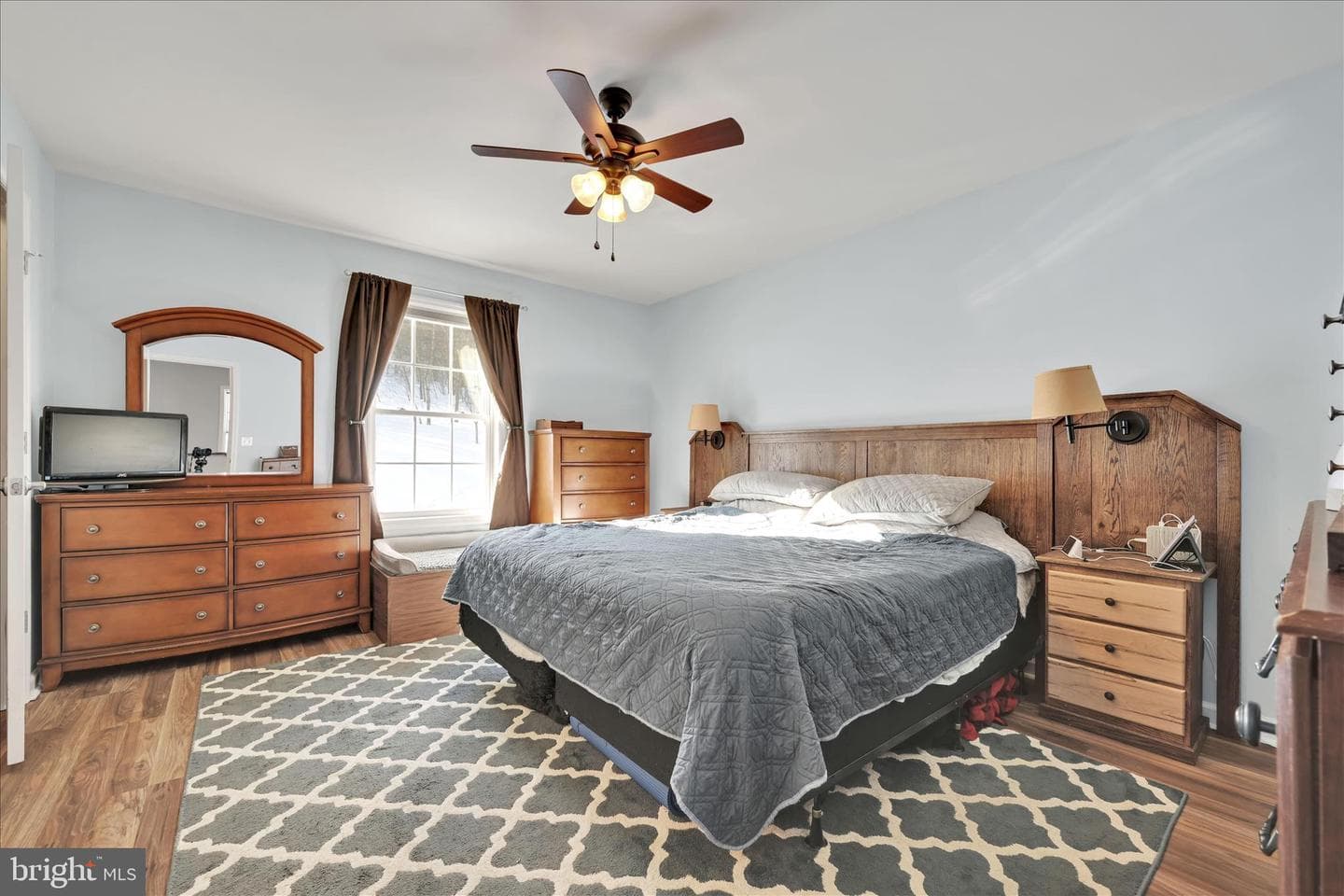 72 Evergreen Drive photo 18