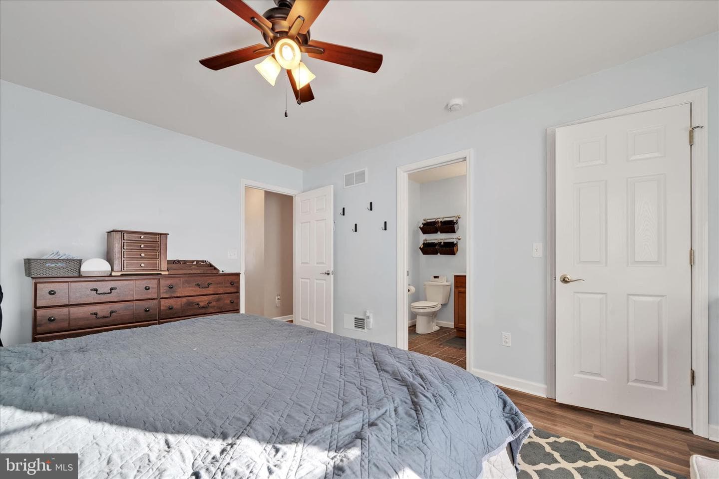 72 Evergreen Drive photo 19