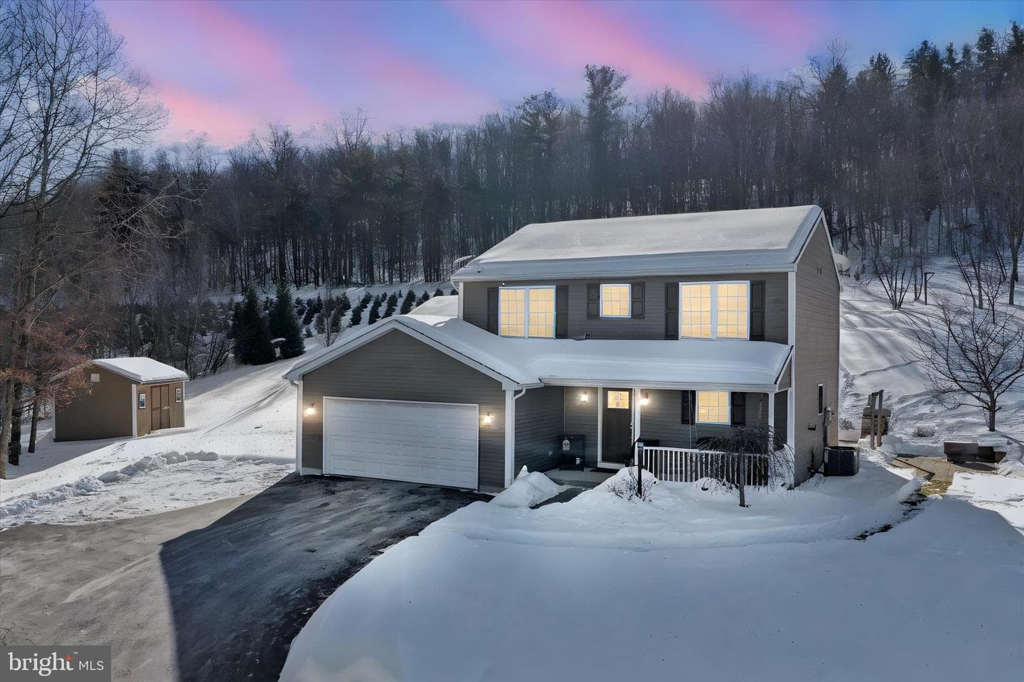 72 Evergreen Drive photo 2