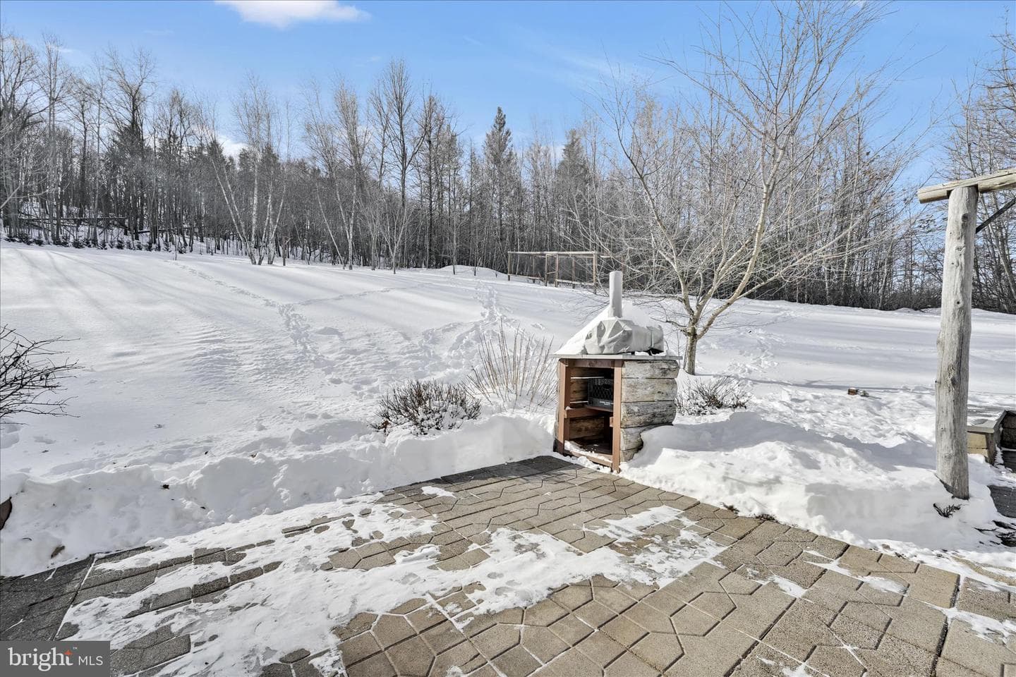 72 Evergreen Drive photo 26