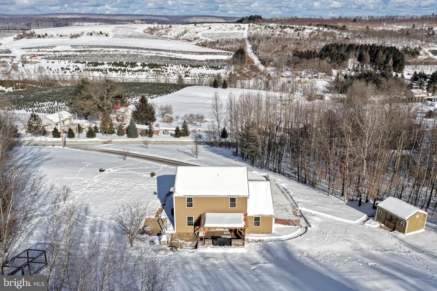 72 Evergreen Drive photo 5