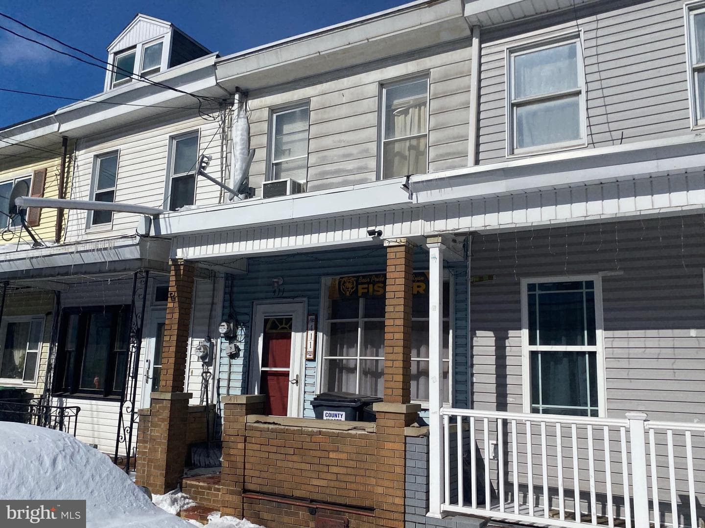 411 W Spruce Street photo 1