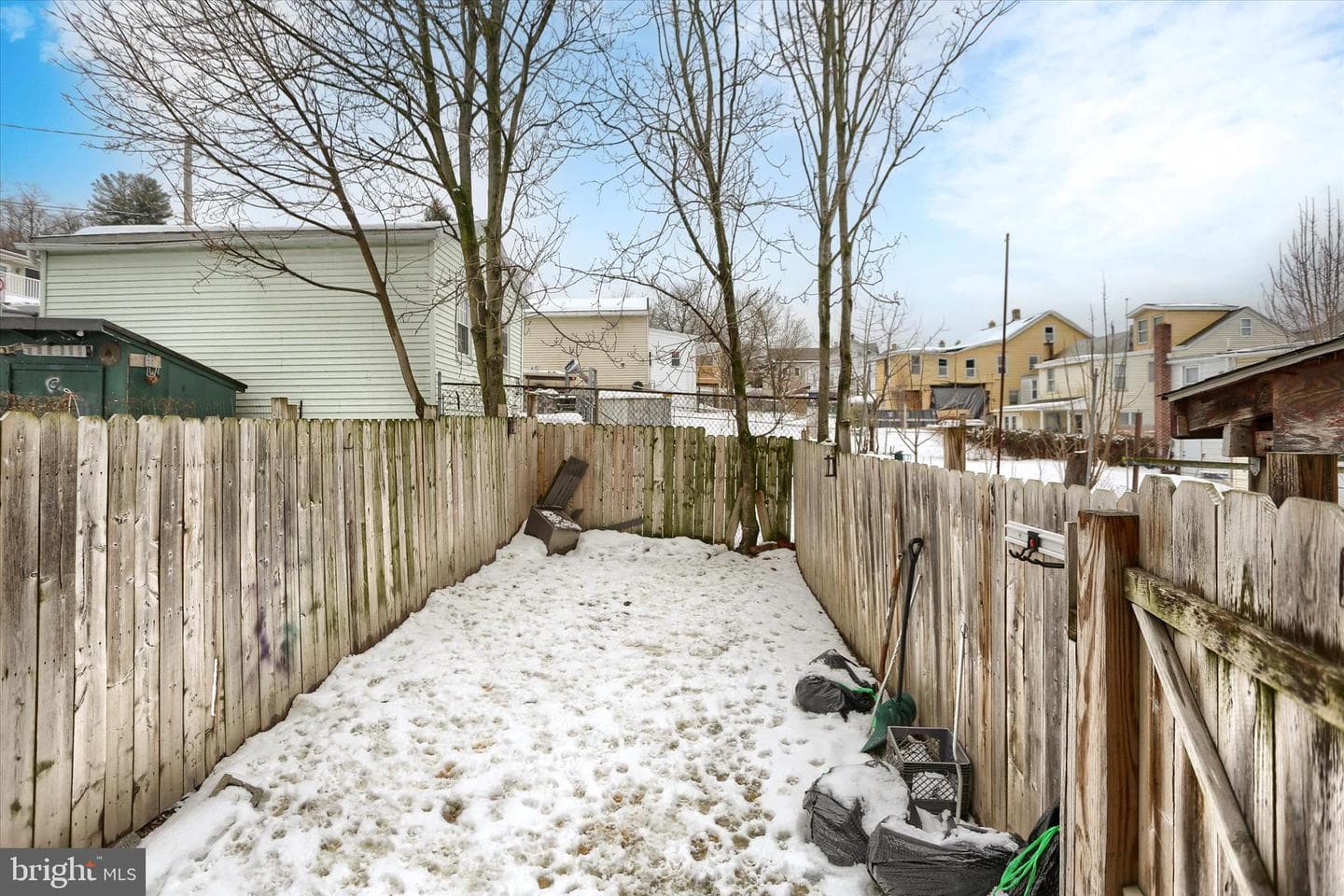 214 Bowe Street photo 27