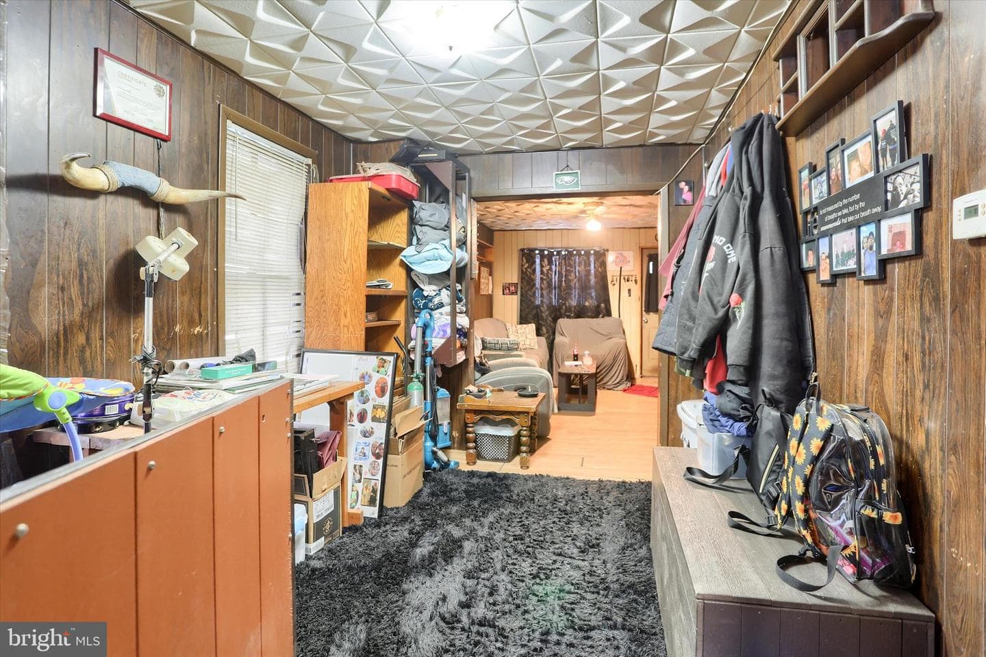 214 Bowe Street photo 8