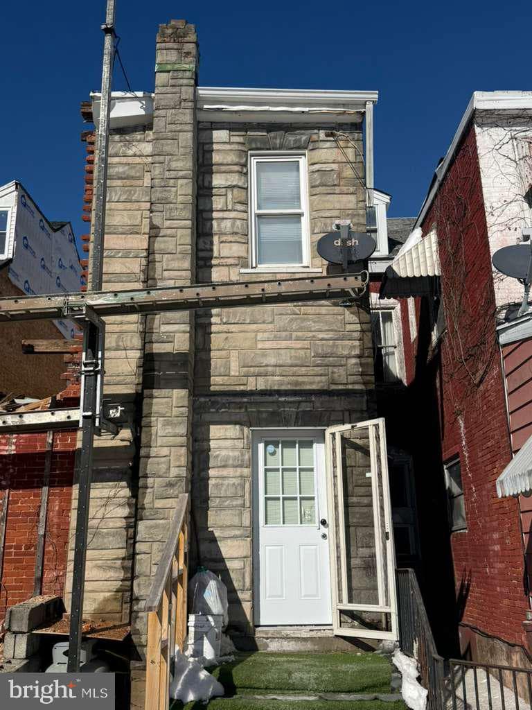 23 W Ogden Street photo 1