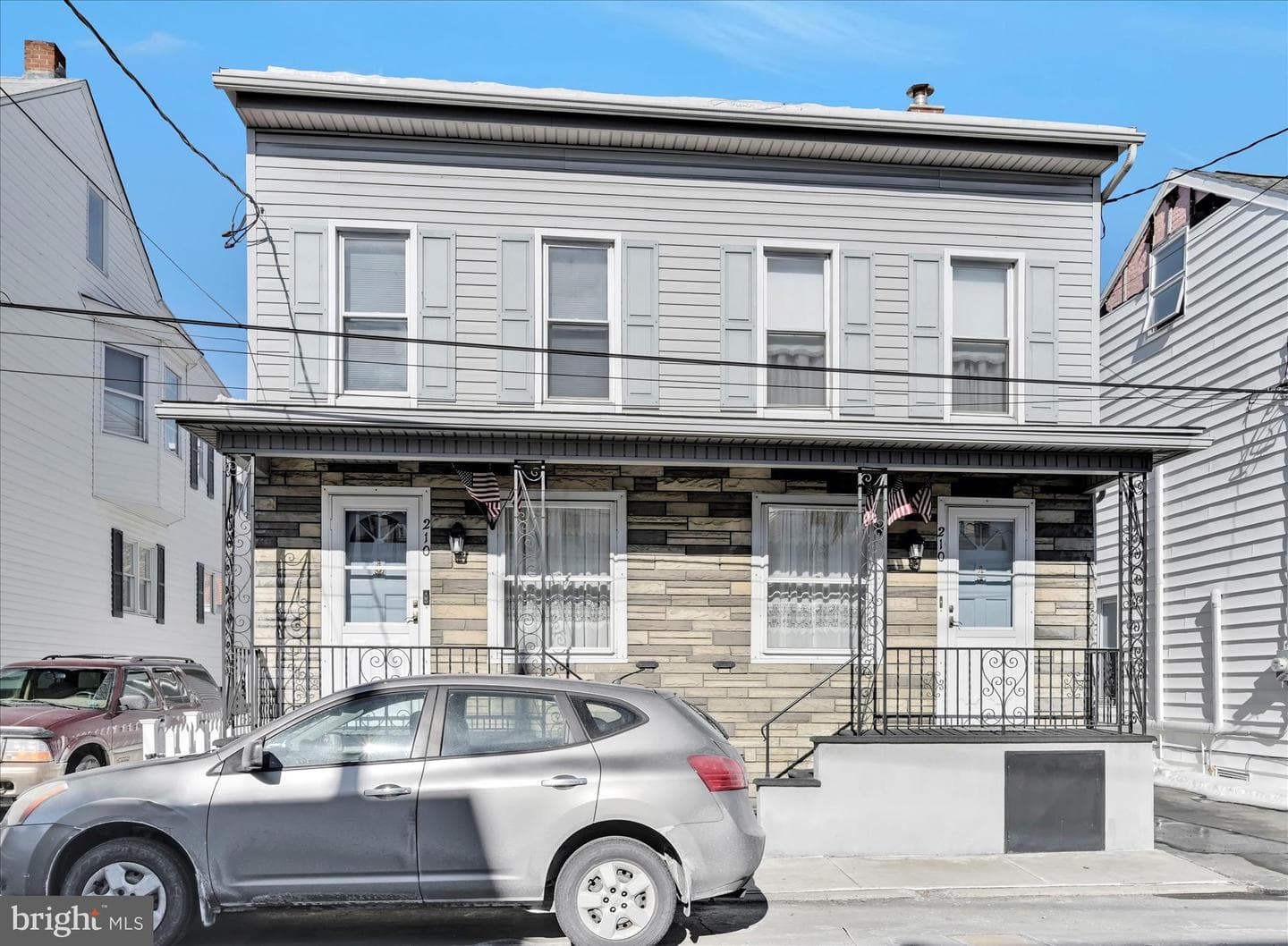 208 North Street