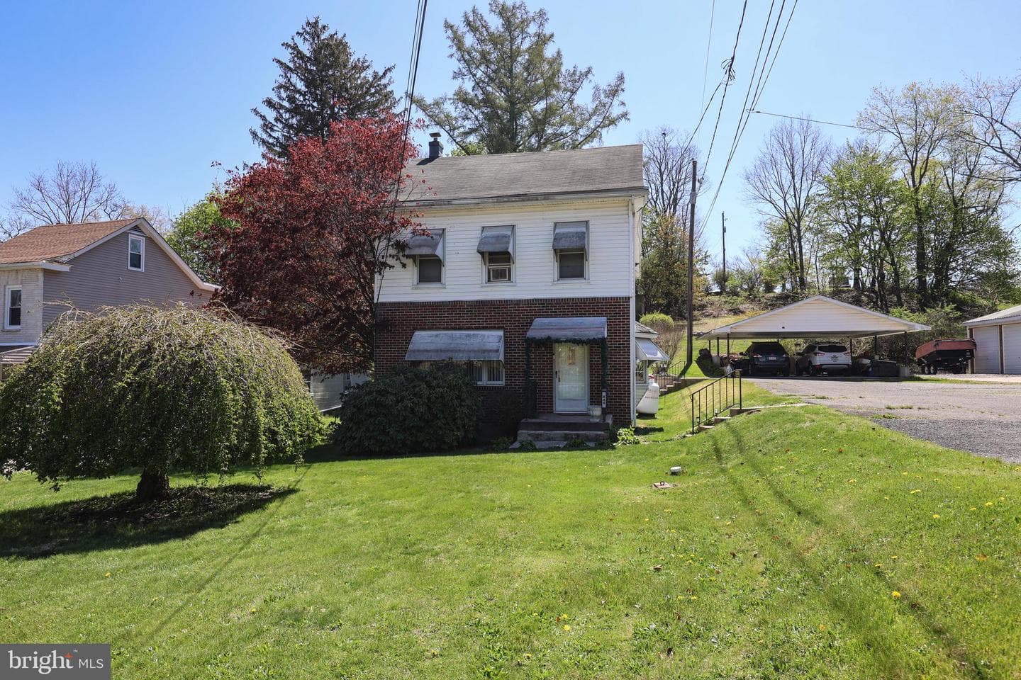 846 Bunting Street photo 1