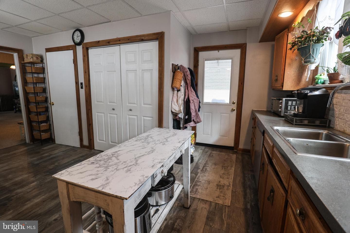 846 Bunting Street photo 13