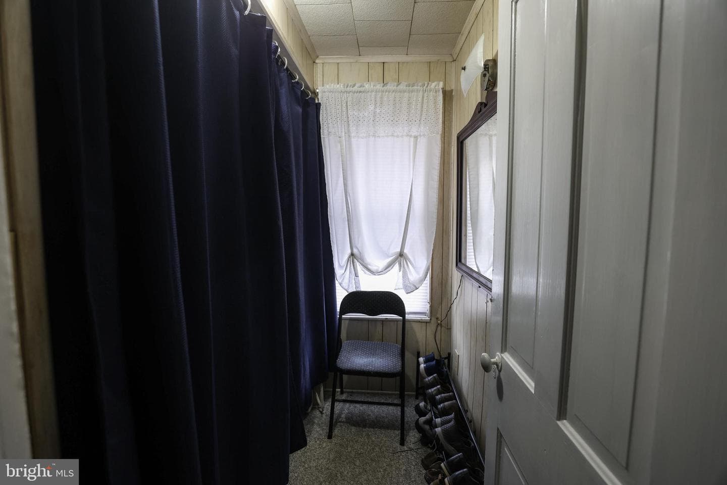 846 Bunting Street photo 18