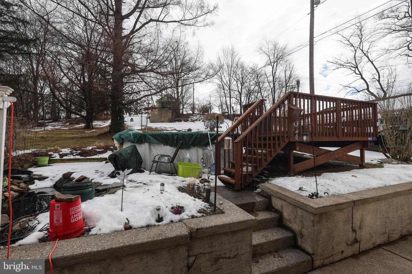846 Bunting Street photo 39