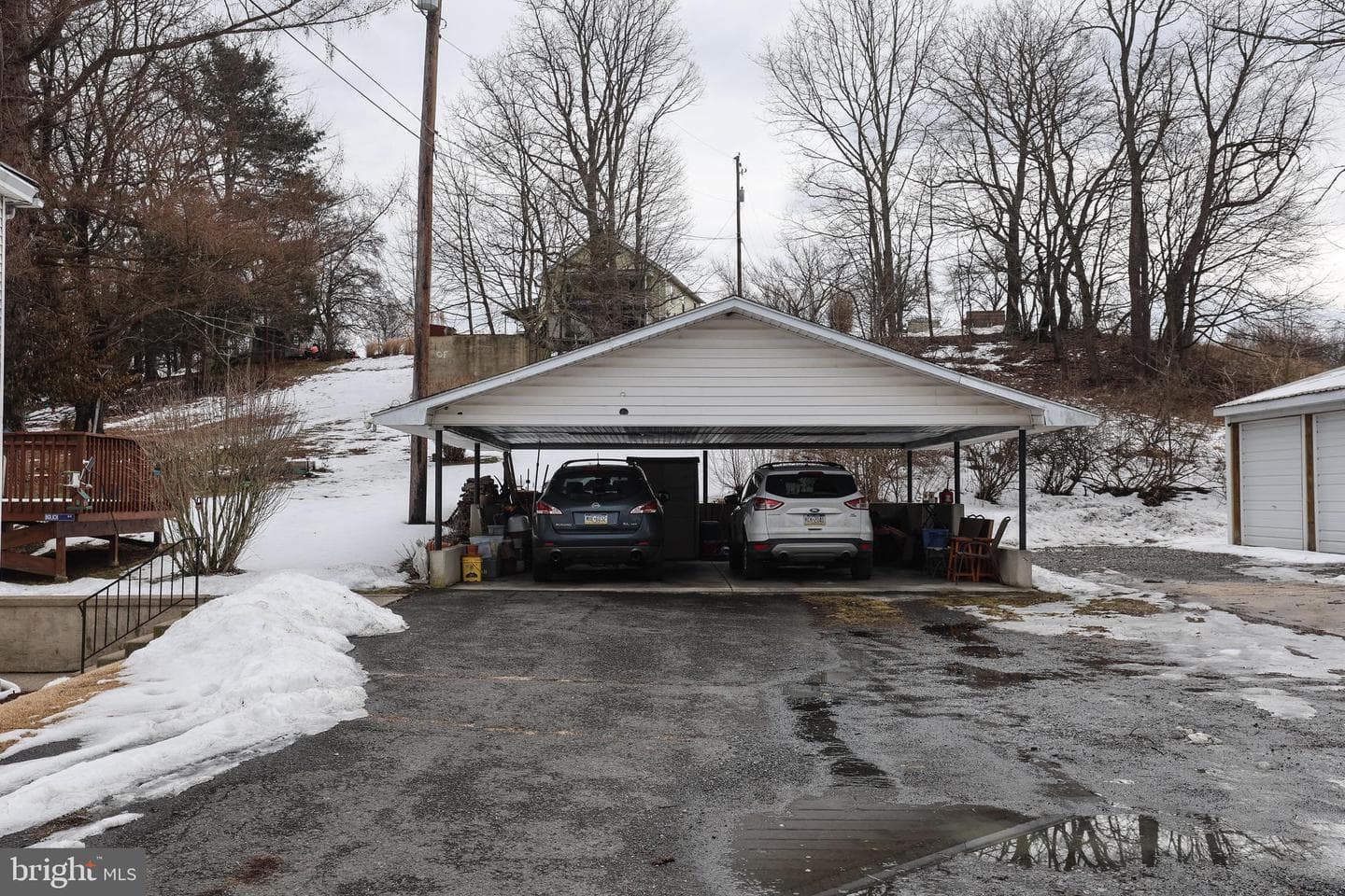 846 Bunting Street photo 43