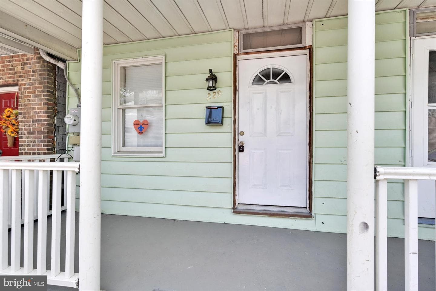 229 Valley Street photo 5