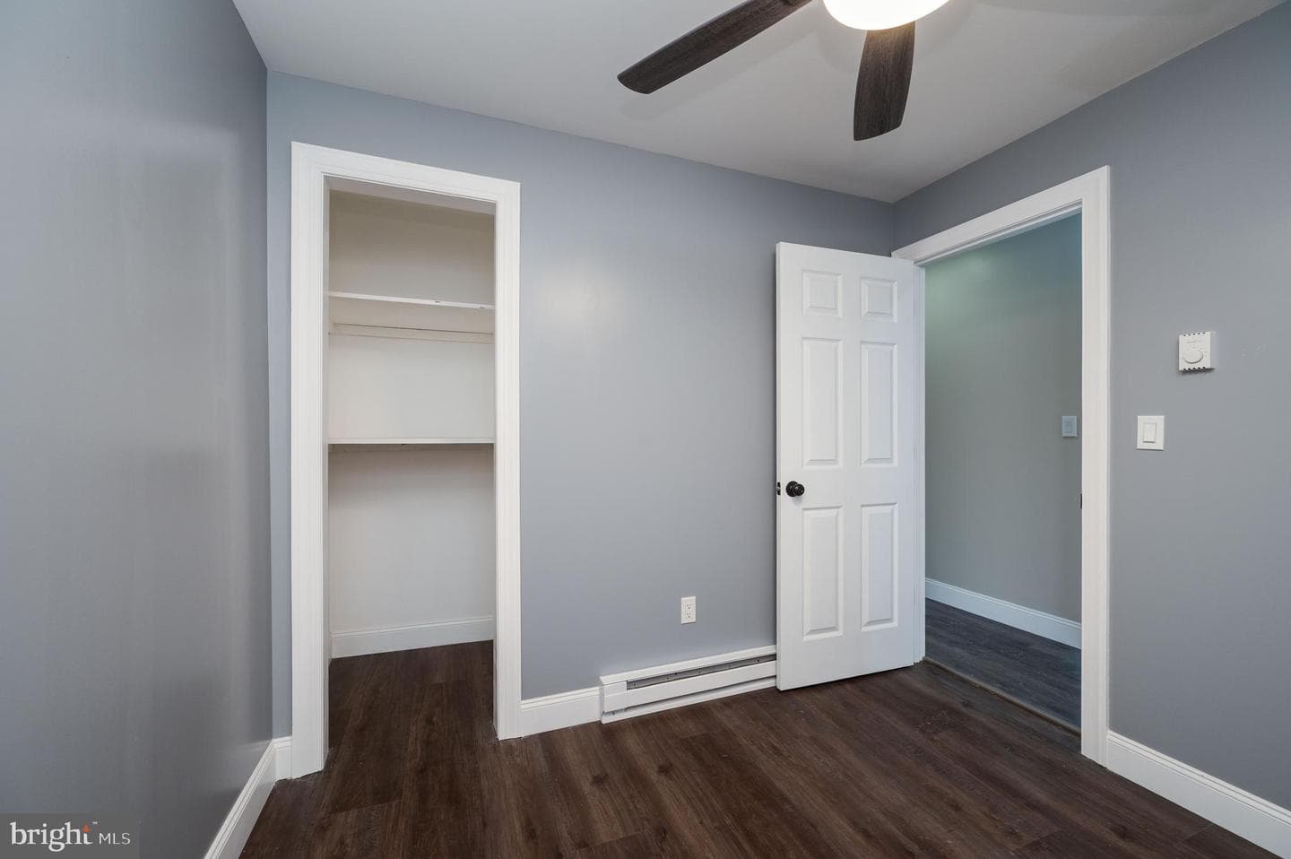 724 E Centre Street photo 16
